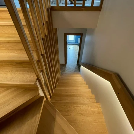 Отделка лестниц